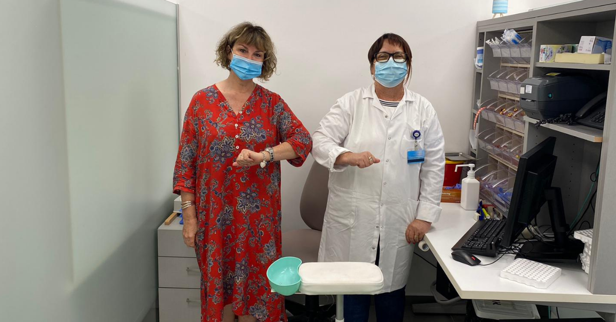 לאה שביט ועטרה הילר. "הצילה את חיי"