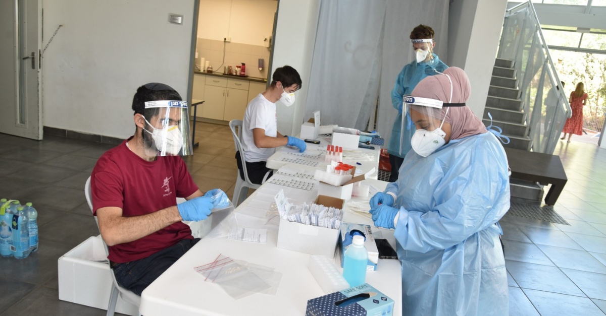 מתחם בדיקות קורונה עירוני לתושבי העיר מתחם בדיקות קורונה עירוני לתושבי העיר