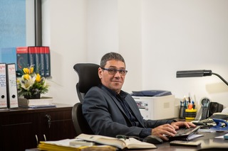 רו"ח ניצן לזרוב